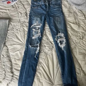 American eagle ripped jeans